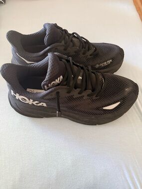 Hoka Black Clifton 9 Gore-Tex Trail Running Shoes waterproof